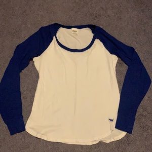 Long sleeve VS shirt